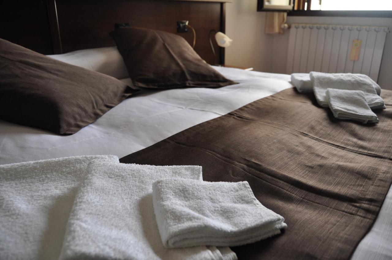 Bed & Breakfast Giardini Di Marzo Lecce Bagian luar foto