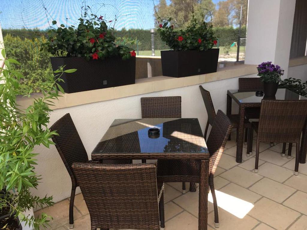 Bed & Breakfast Giardini Di Marzo Lecce Bagian luar foto