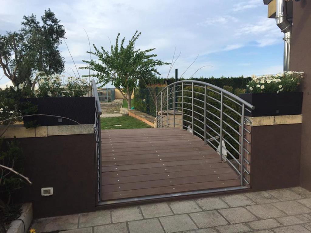 Bed & Breakfast Giardini Di Marzo Lecce Bagian luar foto
