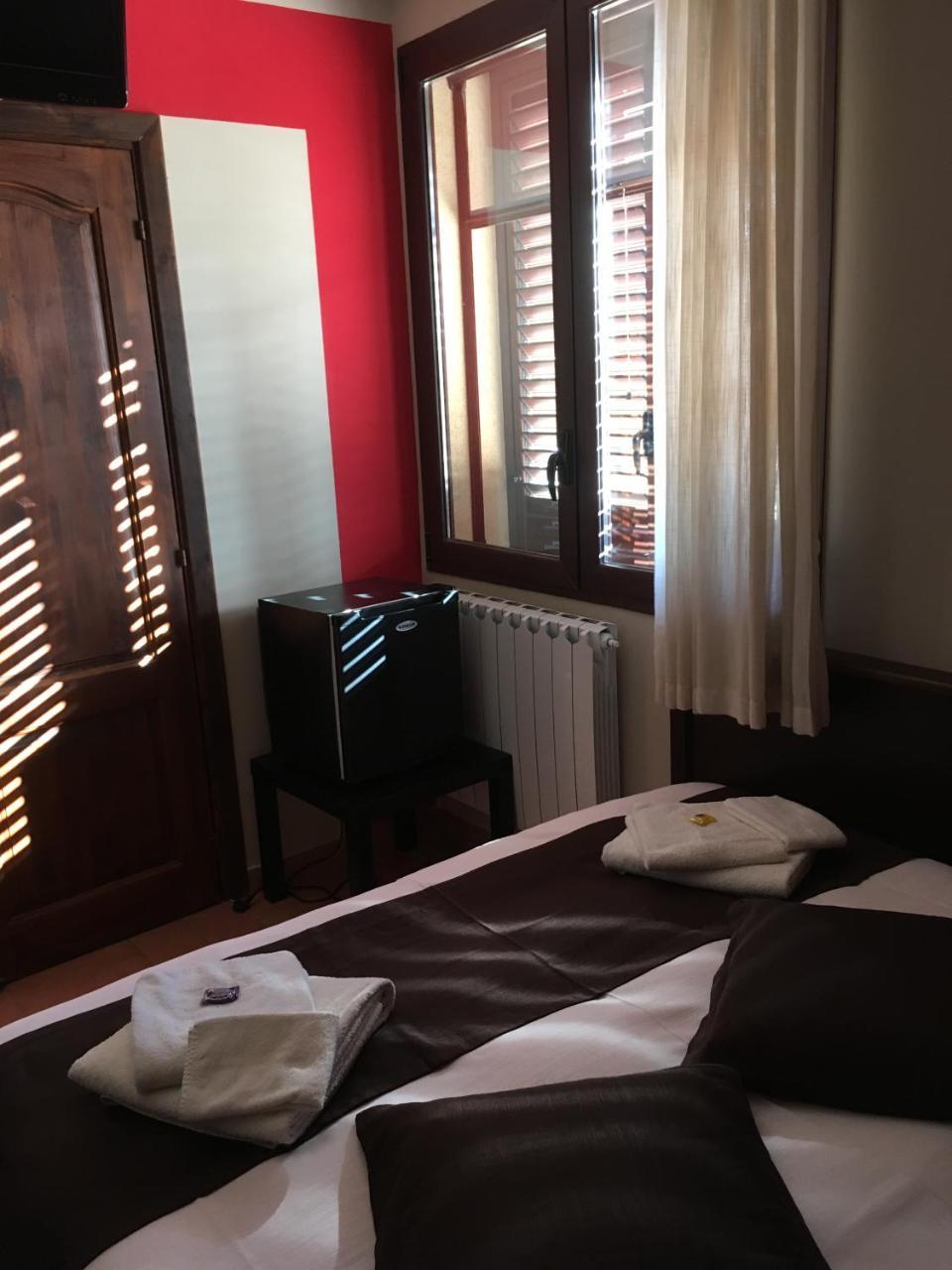 Bed & Breakfast Giardini Di Marzo Lecce Bagian luar foto
